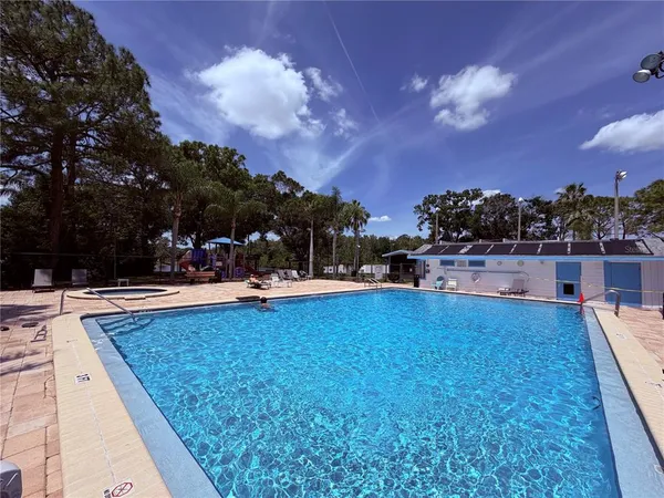 $1,500 | 129 Camphor Circle, Unit F, Oldsmar, FL 34677