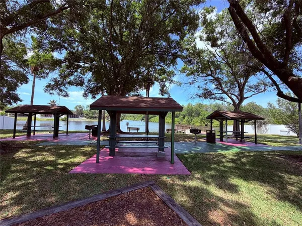 $1,500 | 129 Camphor Circle, Unit F, Oldsmar, FL 34677