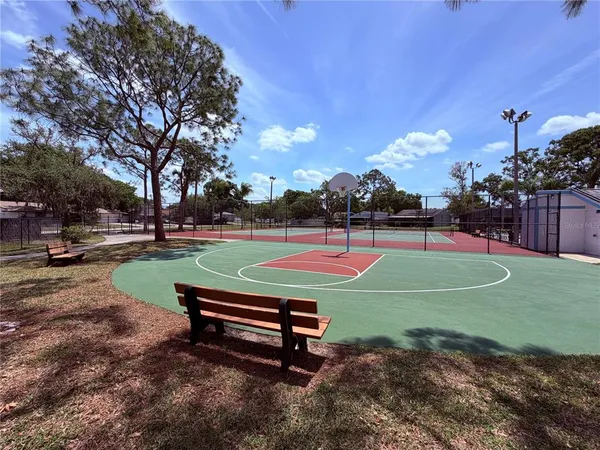 $1,500 | 129 Camphor Circle, Unit F, Oldsmar, FL 34677