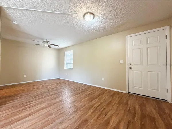 $1,500 | 129 Camphor Circle, Unit F, Oldsmar, FL 34677