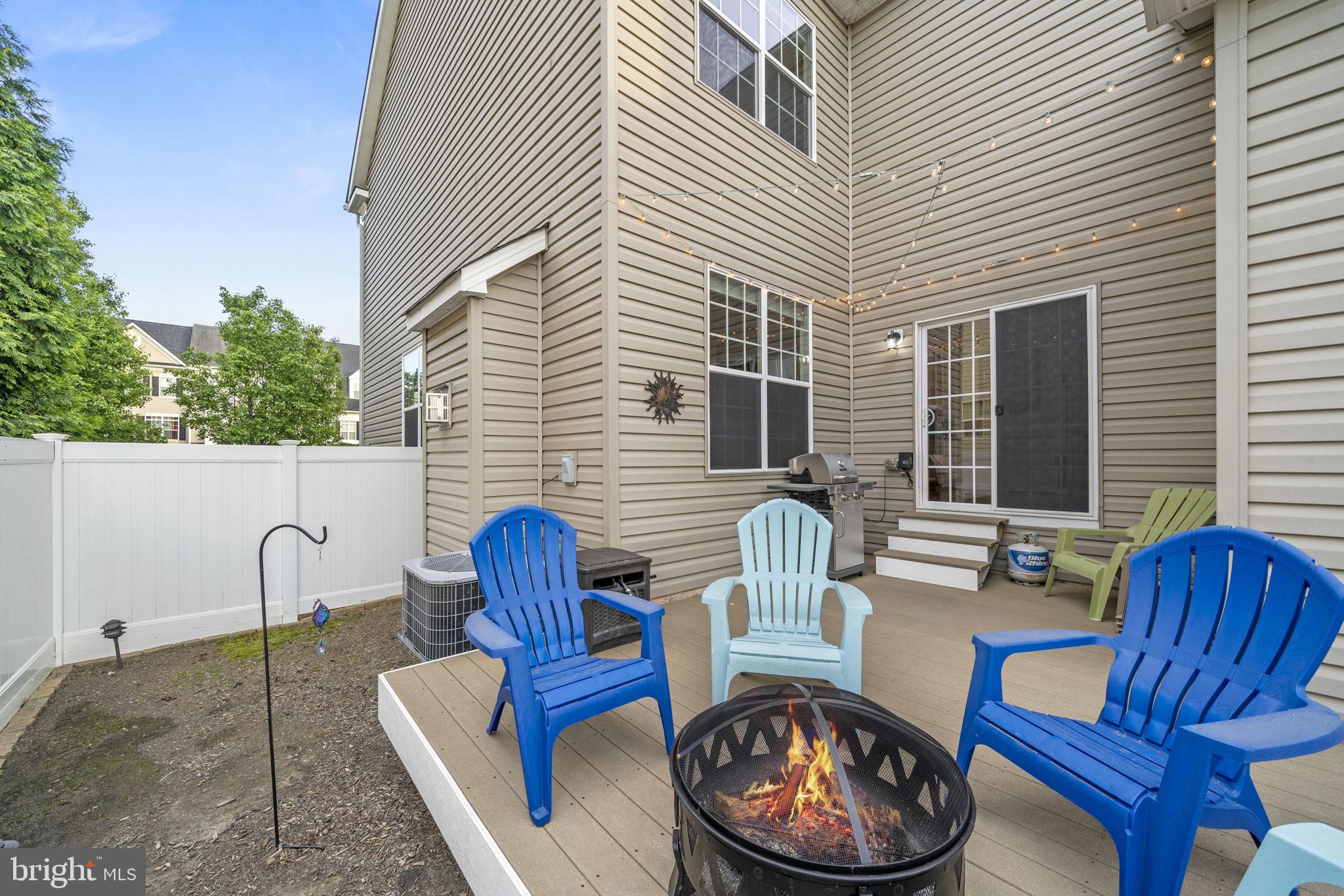 31 Short Branch Road Stafford, VA 22556 - Photo 20 of 25 Fenced Rear with Decking