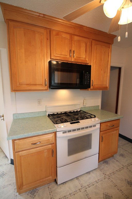 16 Hobomack Road Quincy, MA 02169 - Photo 20 of 24 Gallery Image 20