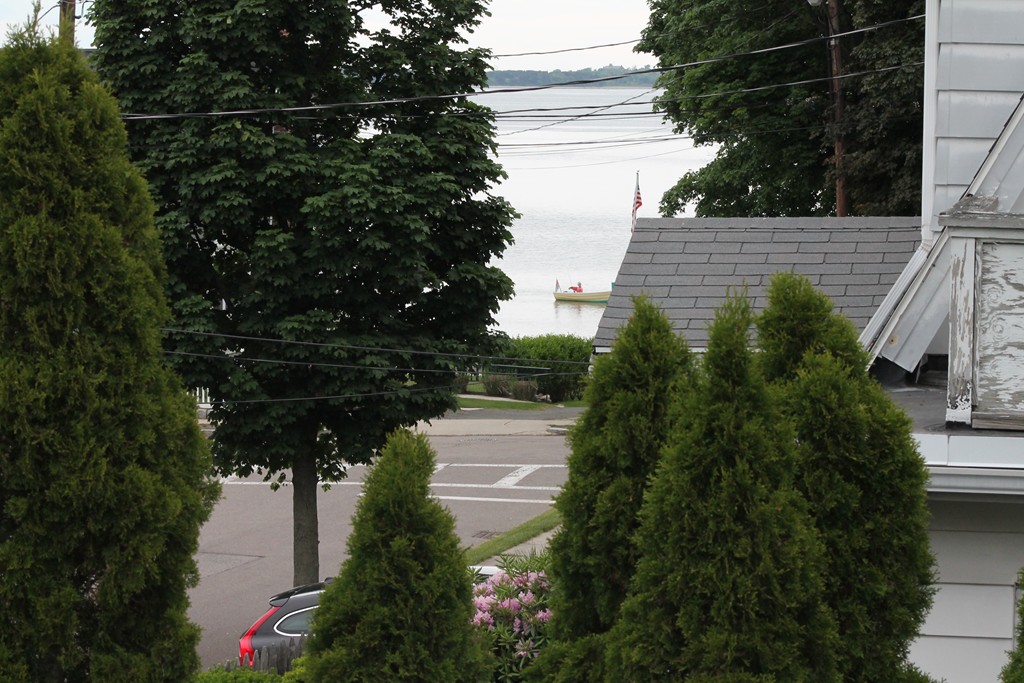 16 Hobomack Road Quincy, MA 02169 - Photo 9 of 24 Gallery Image 9