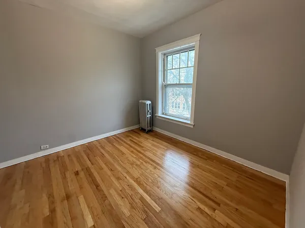 $1,850 | 4501 North Troy Street, Unit 3, Chicago, IL 60625