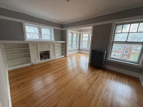 $1,850 | 4501 North Troy Street, Unit 3, Chicago, IL 60625