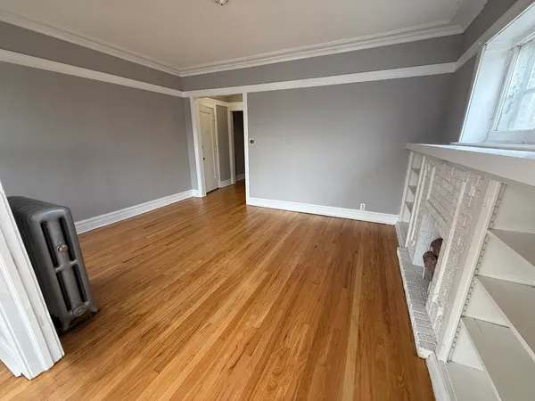 $1,850 | 4501 North Troy Street, Unit 3, Chicago, IL 60625