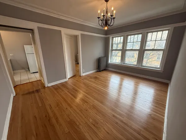 $1,850 | 4501 North Troy Street, Unit 3, Chicago, IL 60625