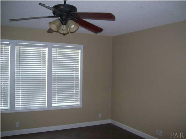 3521 Bauer Road Pensacola, FL 32506 - Photo 11 of 25 Third bedroom