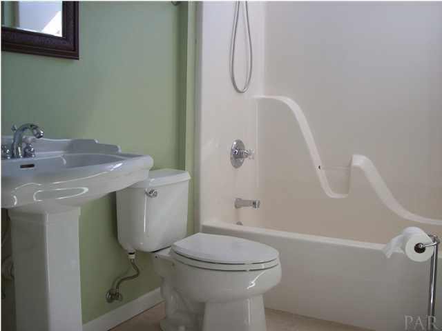 3521 Bauer Road Pensacola, FL 32506 - Photo 19 of 25 Upstairs bath.