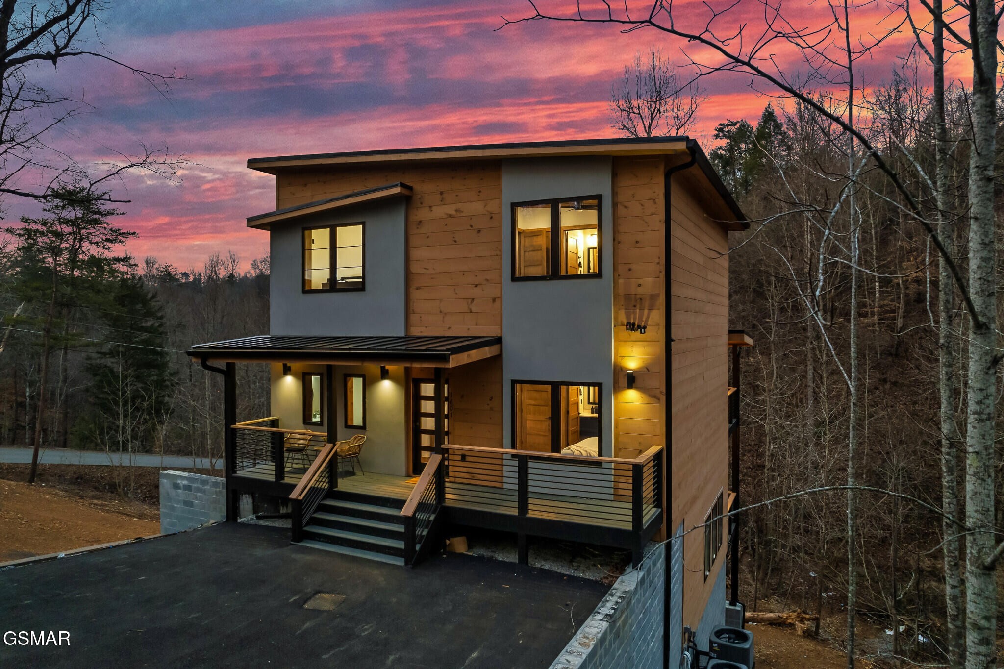 1607 Bluff Ridge Road Sevierville, TN 37876 - Photo 2 of 59 Gallery Image 2