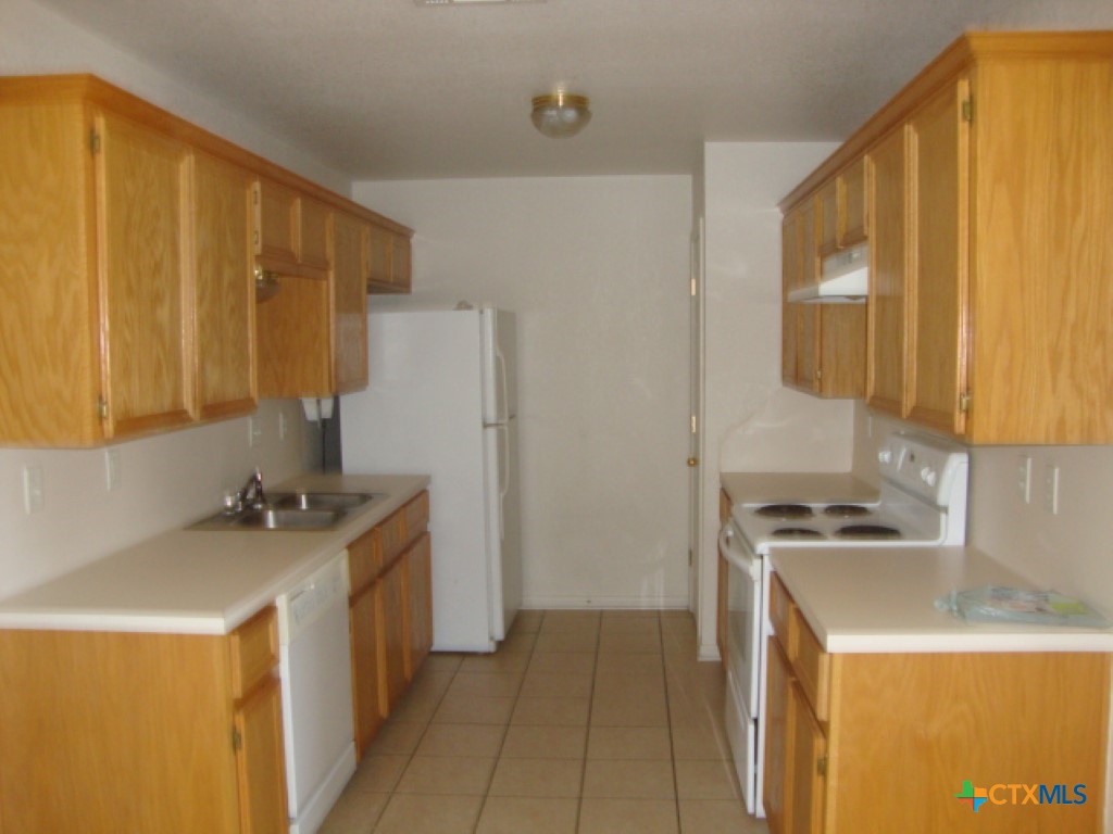 4900 John David Drive, Unit A Killeen, TX 76549 - Photo 3 of 9