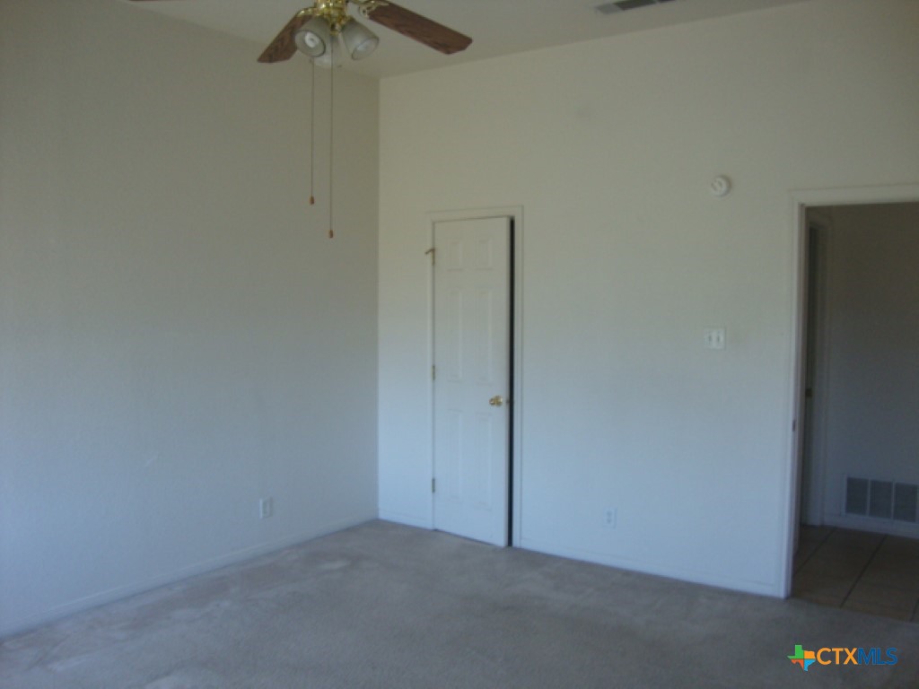 4900 John David Drive, Unit A Killeen, TX 76549 - Photo 8 of 9
