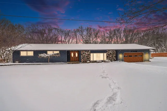 $550,000 | 7709 West Q Avenue, Kalamazoo, MI 49009