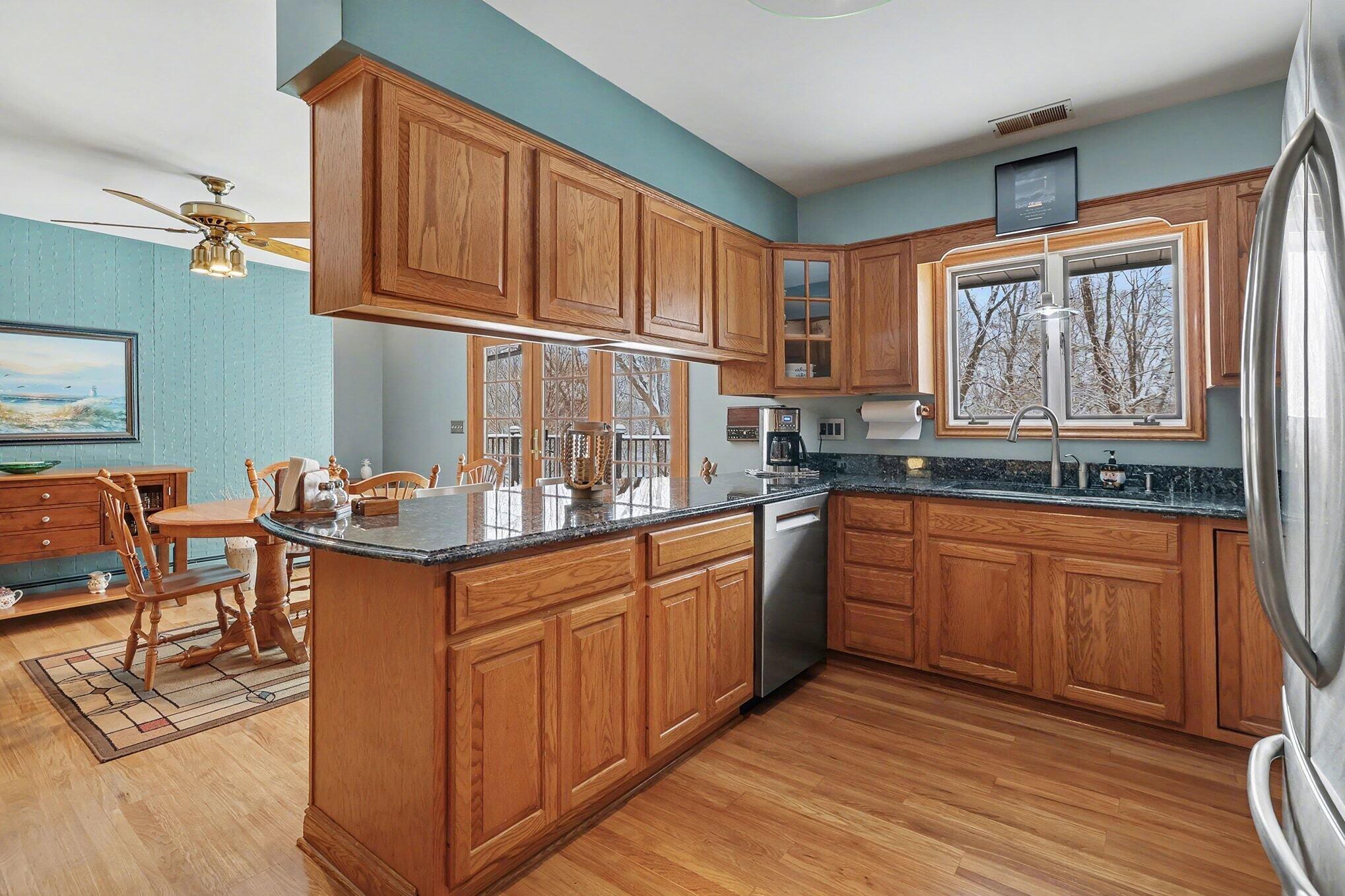 7709 West Q Avenue Kalamazoo, MI 49009 - Photo 10 of 30 007_file_3665