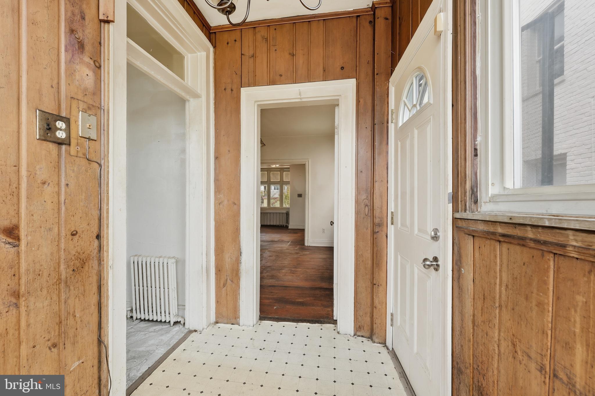 726 Somerset Place Northwest Washington, DC 20011 - Photo 11 of 28 a view of a bedroom from hallway
