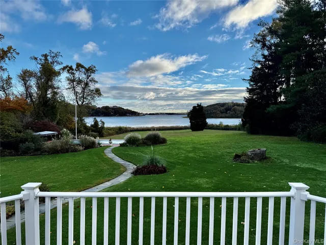a view of a garden with an trees