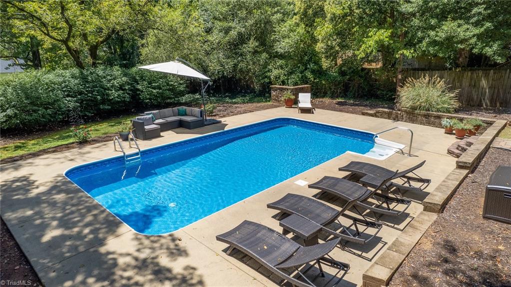 1607 Independence Road Greensboro, NC 27408 - Photo 35 of 45 Gallery Image 35
