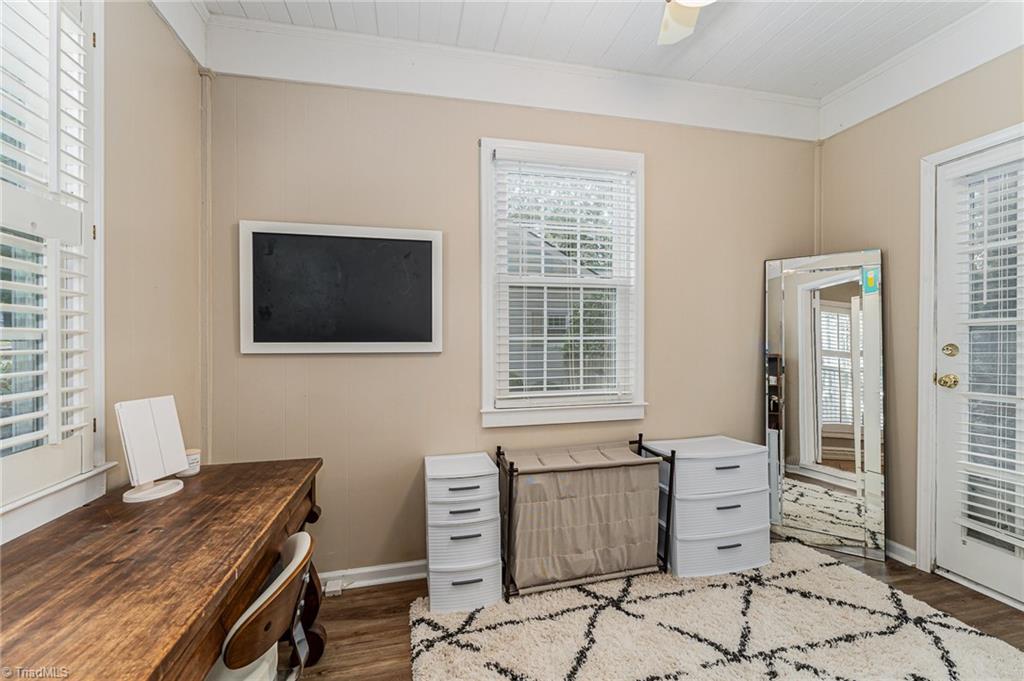 1607 Independence Road Greensboro, NC 27408 - Photo 6 of 45 Gallery Image 6