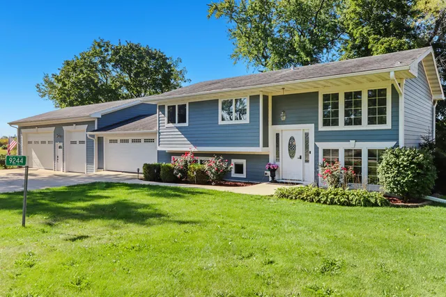 $489,500 | 9244 391st Avenue, Randall, WI 53128