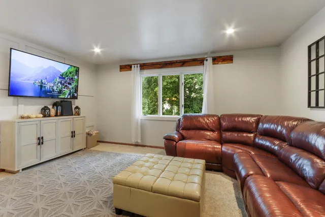 $489,500 | 9244 391st Avenue, Randall, WI 53128