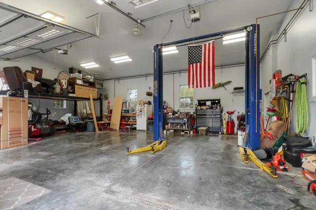 $489,500 | 9244 391st Avenue, Randall, WI 53128