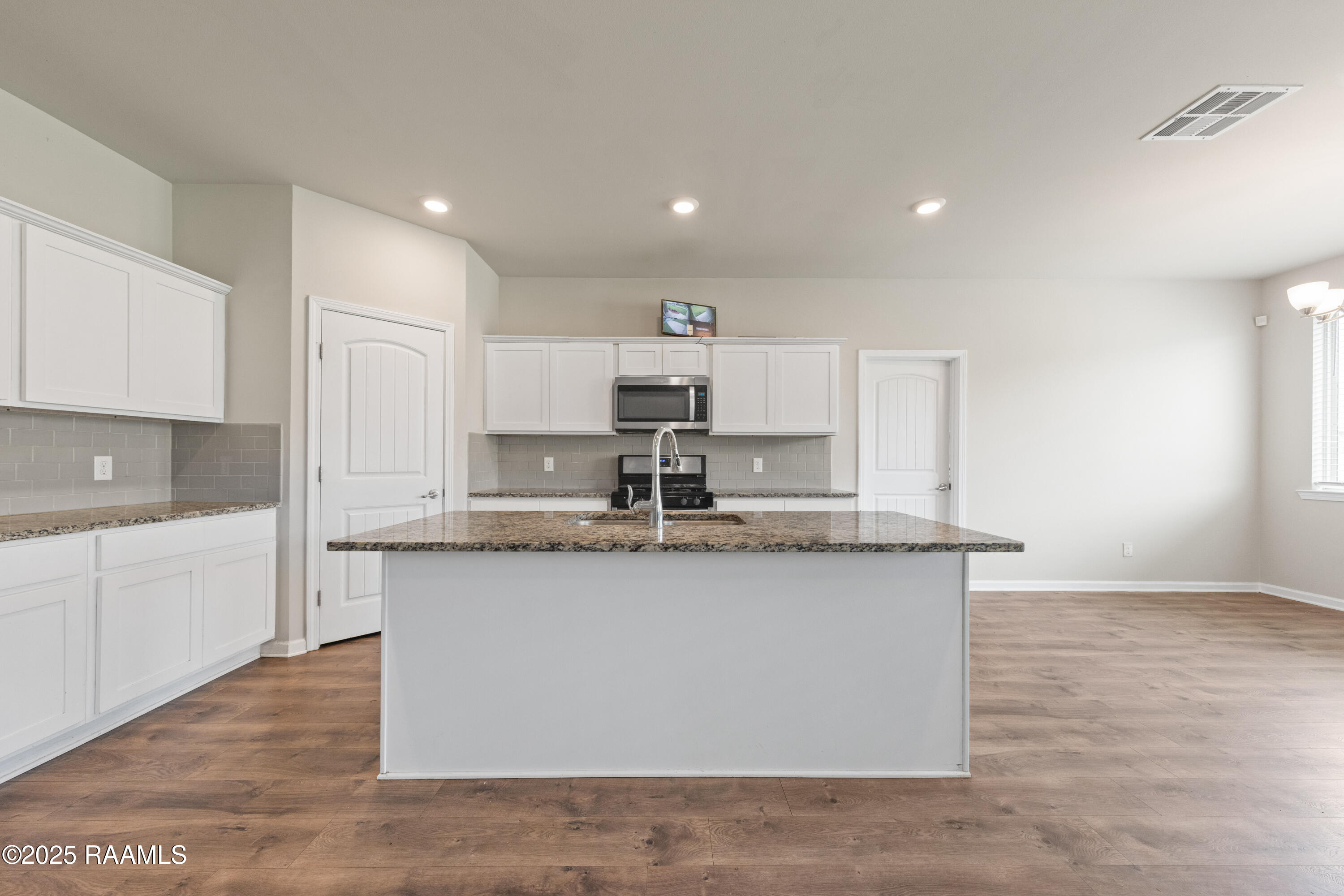 128 Montego Lane Sunset, LA 70584 - Photo 15 of 33 128Montego-27