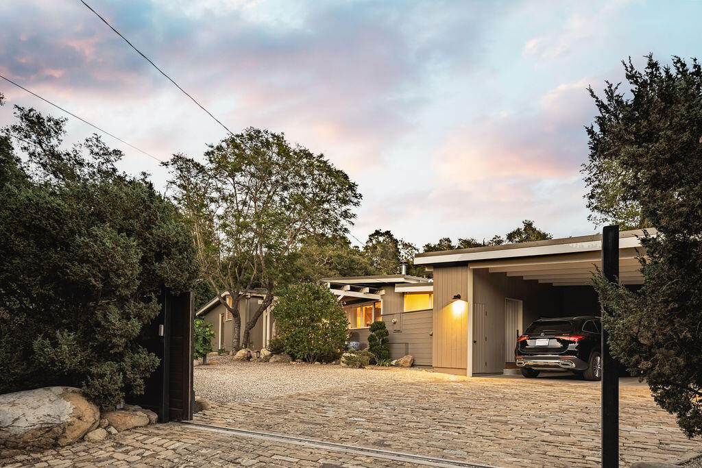 828 Tornoe Road Santa Barbara, CA 93105 - Photo 43 of 48 JG-828Tornoe-ext-36