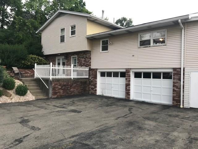 570 3rd Street Butler, PA 16001 - Photo 4 of 19