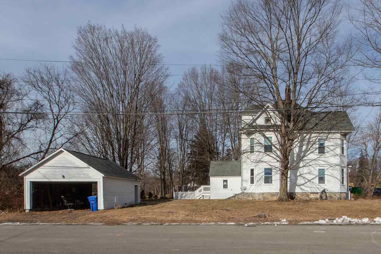 537 Mammoth Road Londonderry, NH 03053 - Photo 35 of 40 Gallery Image 35