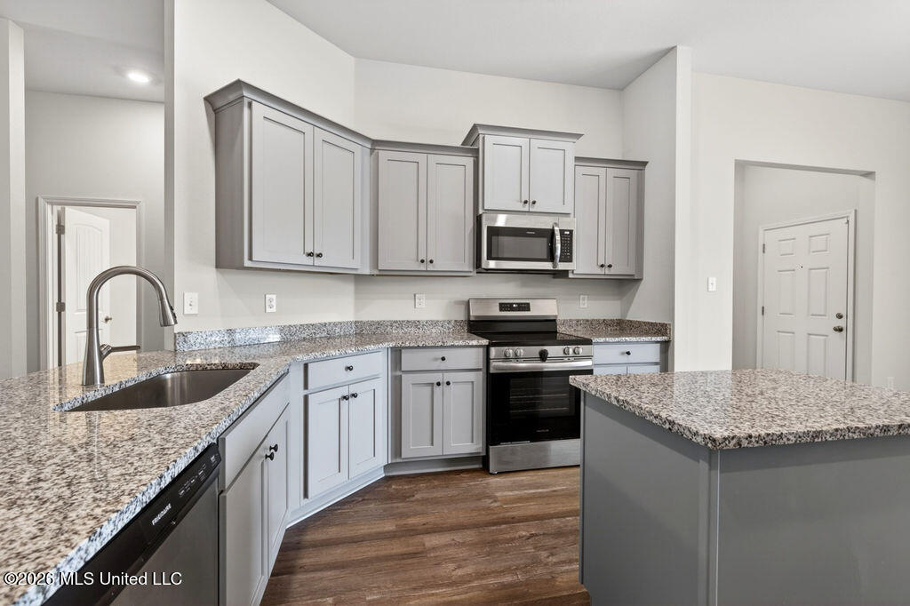 15740 Rachael Drive Gulfport, MS 39503 - Photo 10 of 36 15740RachelDr.-10