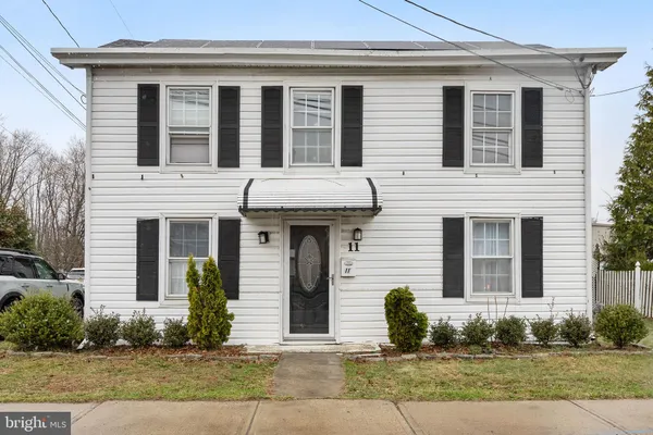 $550,000 | 11 Main Street, Englishtown, NJ 07726