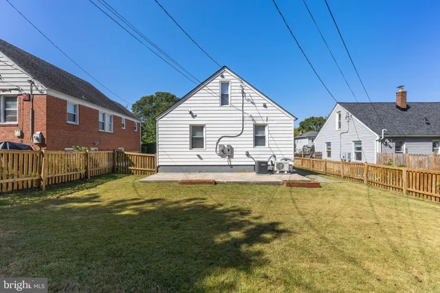 a view of a house with swimming pool