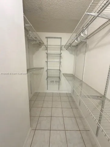 $2,000 | 422 Northeast 210th Cir Terrace, Unit 1031, Miami, FL 33179