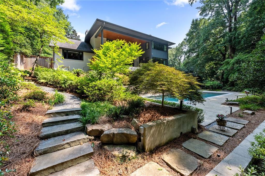 878 Barton Woods Road Northeast Atlanta, GA 30307 - Photo 65 of 75 Gallery Image 65