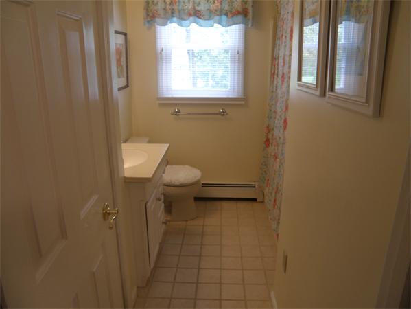 4 Damon Road Hanover, MA 02339 - Photo 13 of 23 Gallery Image 13