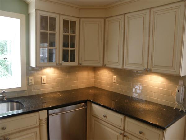 4 Damon Road Hanover, MA 02339 - Photo 8 of 23 Gallery Image 8