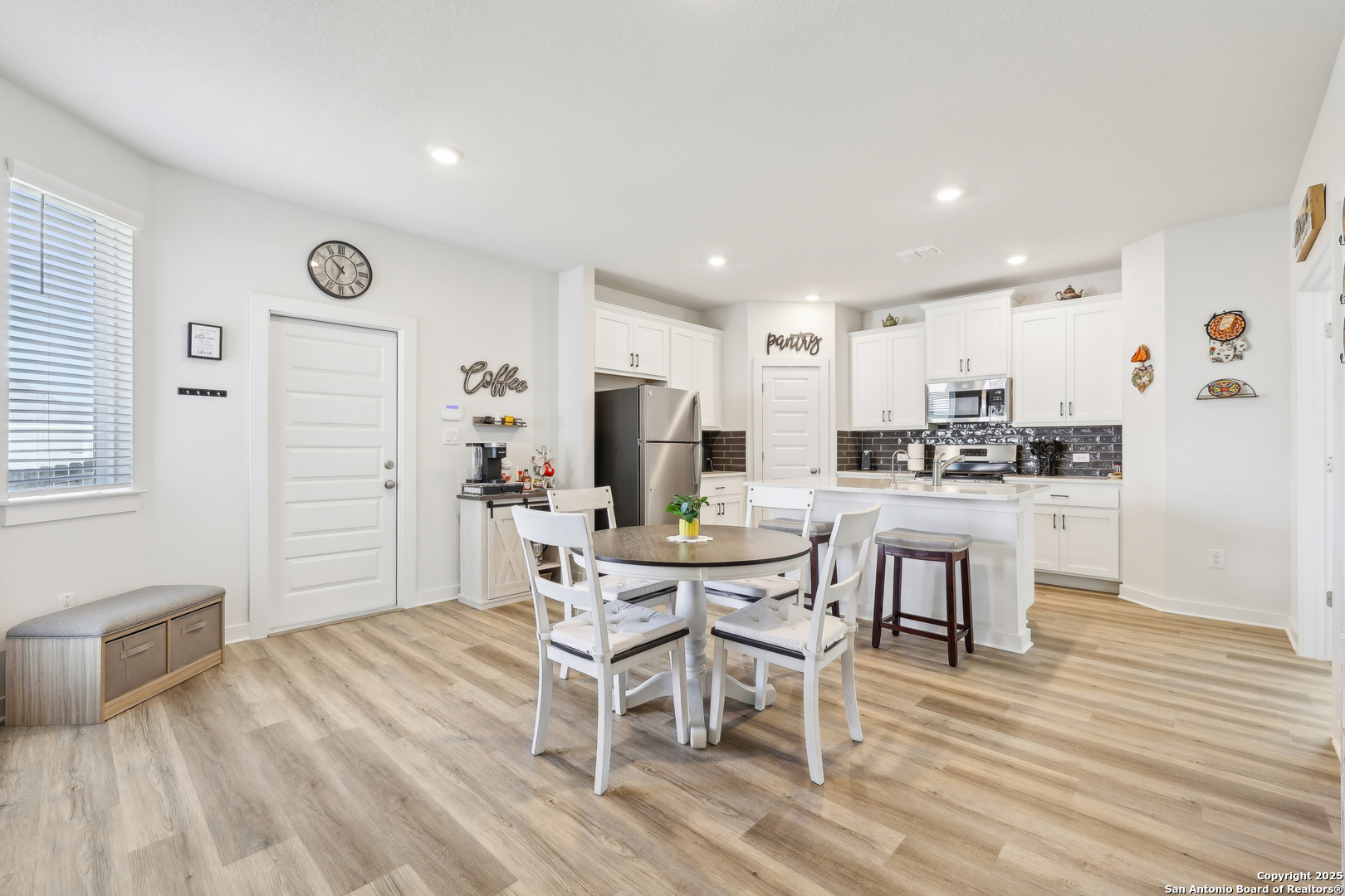 306 Banff Drive Kyle, TX 78640 - Photo 8 of 28