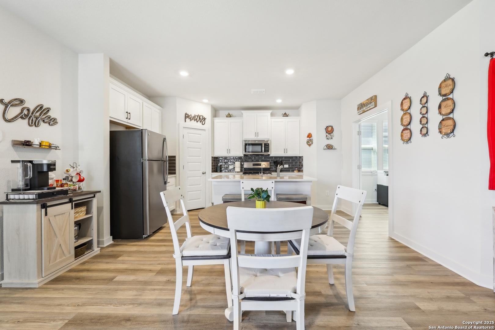 306 Banff Drive Kyle, TX 78640 - Photo 9 of 28