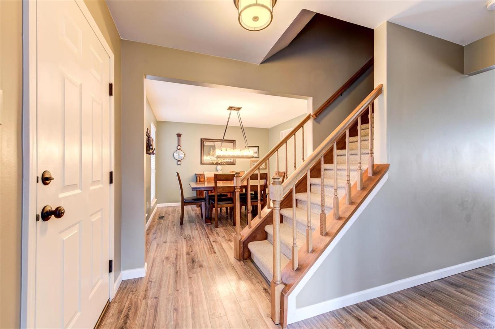 419 Stryker Court Ballwin, MO 63021 - Photo 3 of 49 Gallery Image 3