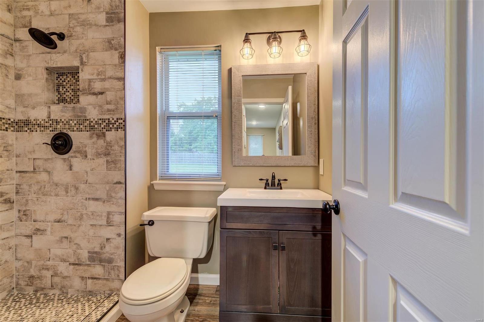 419 Stryker Court Ballwin, MO 63021 - Photo 21 of 49 Gallery Image 21
