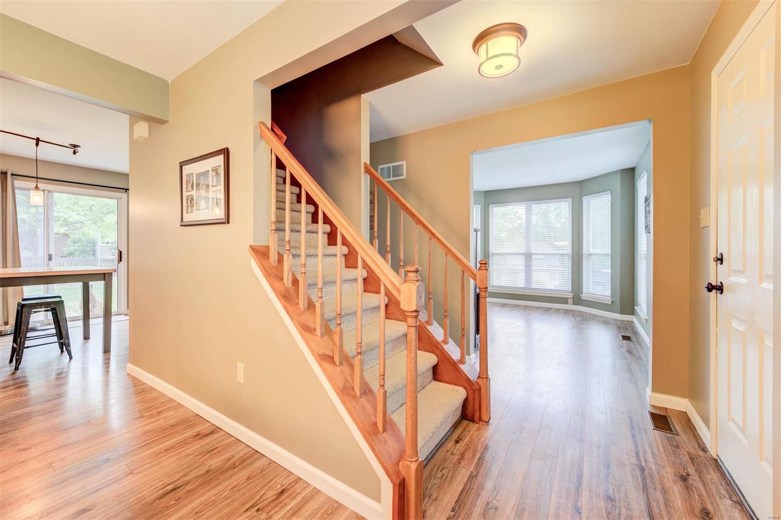419 Stryker Court Ballwin, MO 63021 - Photo 4 of 49 Gallery Image 4