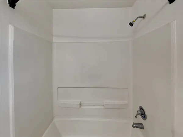 $1,895 | 10200 Red Fern Court, Conroe, TX 77385