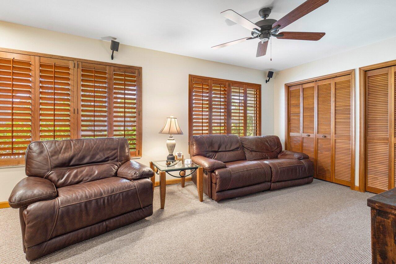 8 Shady Lane Tequesta, FL 33469 - Photo 17 of 53 017-8ShadyLane-Jupiter-FL-33469-SMALL