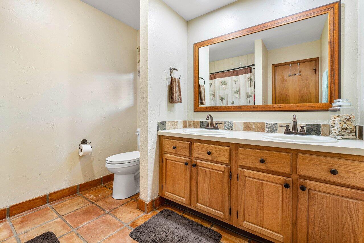 8 Shady Lane Tequesta, FL 33469 - Photo 20 of 53 027-8ShadyLane-Jupiter-FL-33469-SMALL