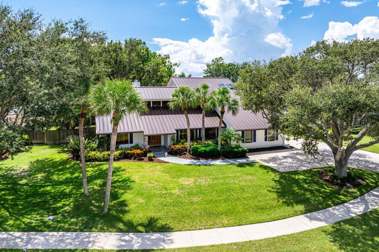 8 Shady Lane Tequesta, FL 33469 - Photo 35 of 53 037-8ShadyLane-Jupiter-FL-33469-SMALL