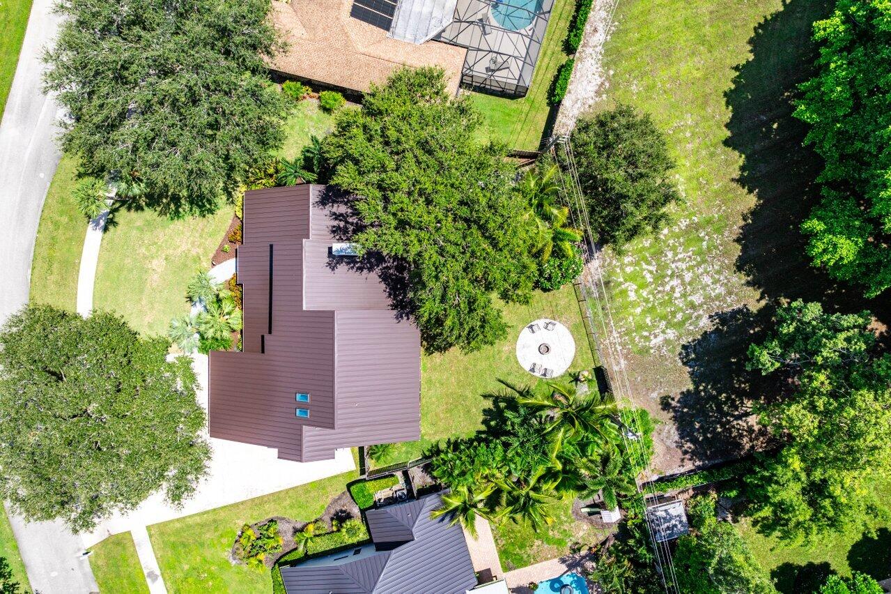 8 Shady Lane Tequesta, FL 33469 - Photo 39 of 53 041-8ShadyLane-Jupiter-FL-33469-SMALL