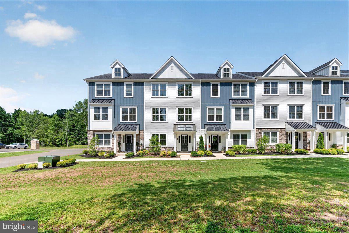 6 Schadle Road Perkasie, PA 18944 - Photo 1 of 48 Gallery Image 1