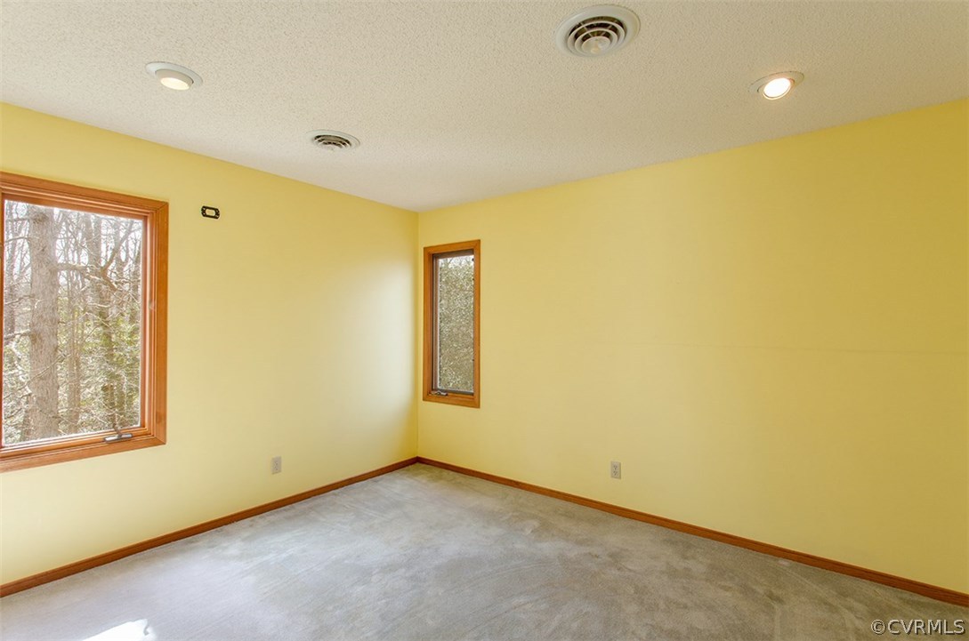 6841 Greenyard Road Chester, VA 23831 - Photo 21 of 31