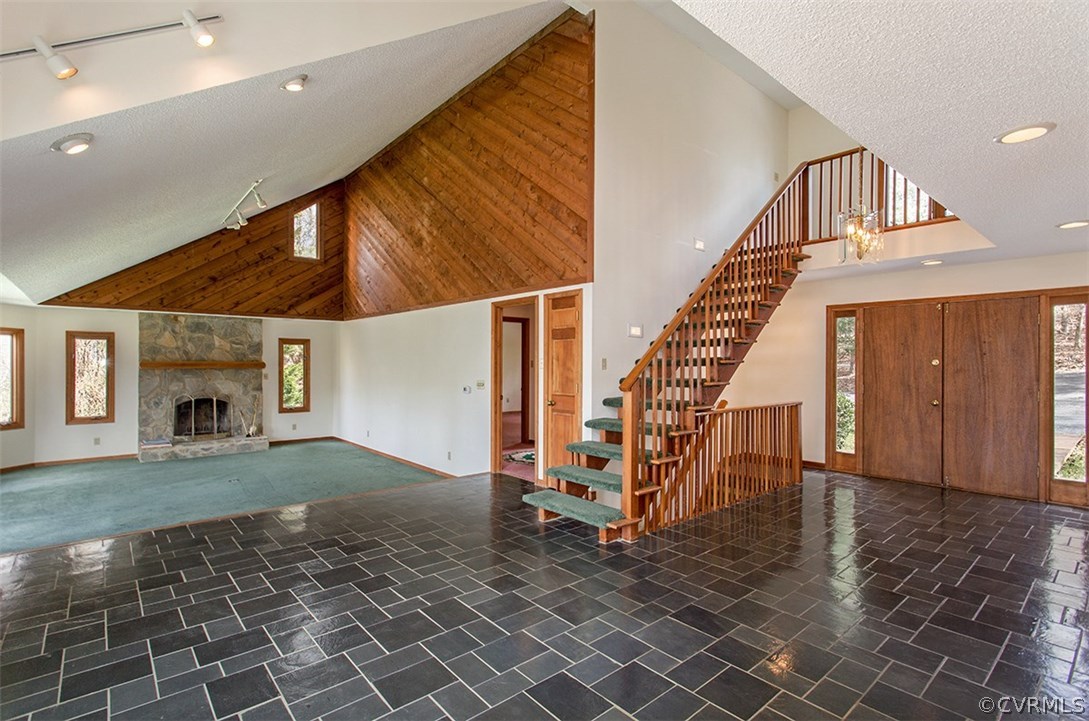 6841 Greenyard Road Chester, VA 23831 - Photo 3 of 31