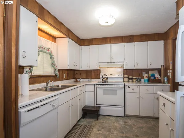 $69,900 | 21016 Southeast Stark Street, Unit 71, Gresham, OR 97030